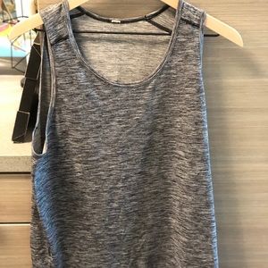Men’s Lululemon muscle tank top tee medium